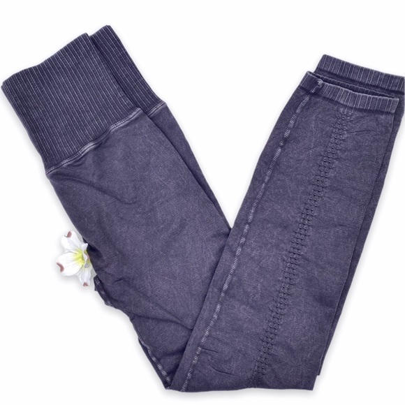 NEW Free People High-Rise 7/8 Length Good Karma Leggings, M/LG - Picture 5 of 14